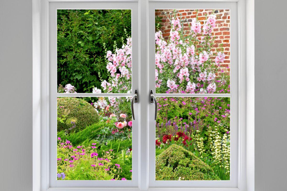 What is a Double Hung Window? Features, Pros, and Installation